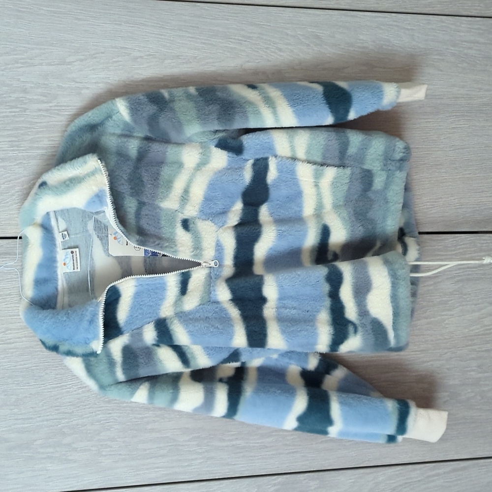Mountain and Isles  * No Boundaries High Pile Pullover Jacket New size M, NWT